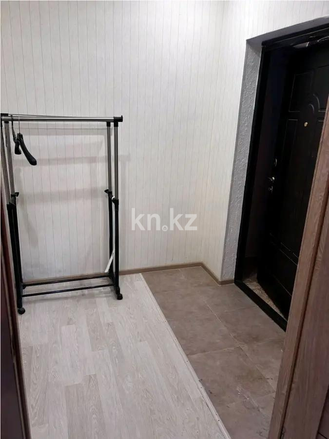 Продажа 1-комнатной квартиры, 28 м², ул. Омарова, дом  23 в Астане - фото 5