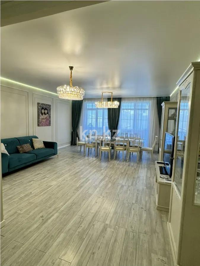 Продажа 4-комнатной квартиры, 180 м² в Астане