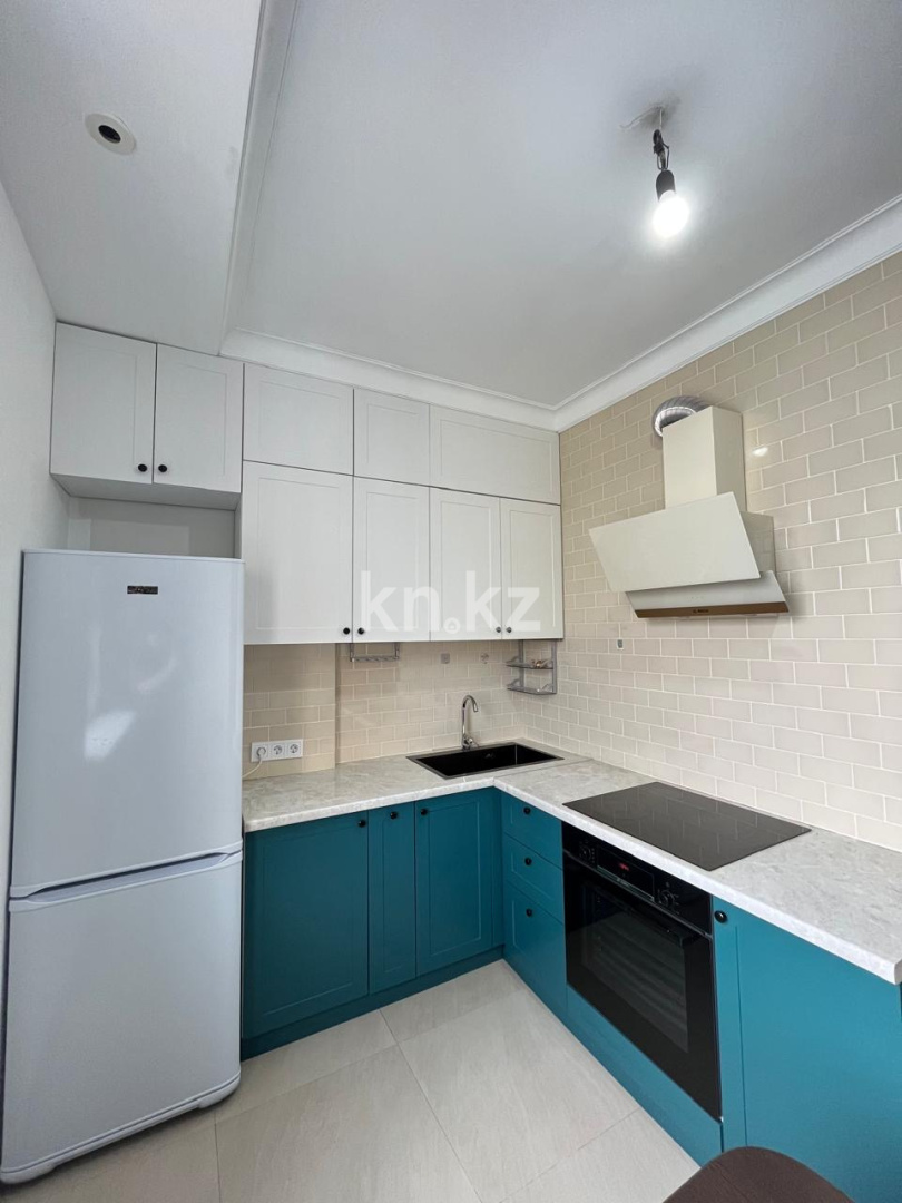 Аренда 2-комнатной квартиры, 57 м² в Астане