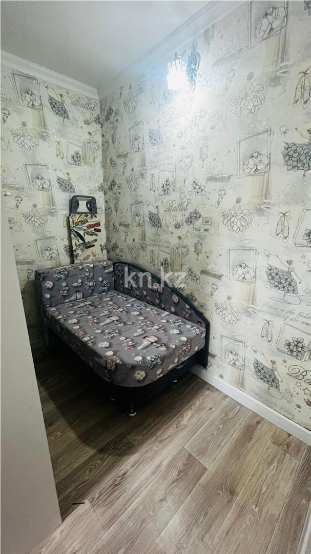 Продажа 1-комнатной квартиры, 32 м², мкр-н 12 в Караганде - фото 3