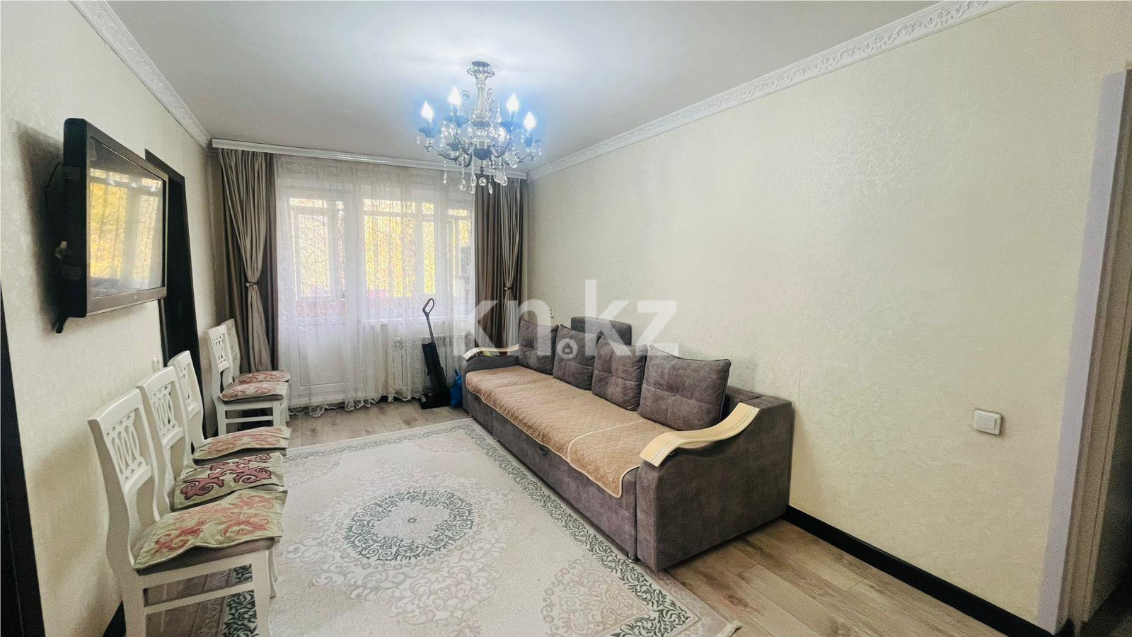 Продажа 4-комнатной квартиры, 62 м², мкр-н 16 в Караганде