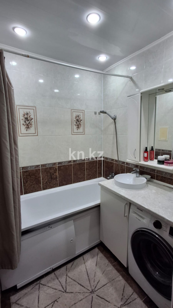 Продажа 2-комнатной квартиры, 60.8 м² в Уральске - фото 6