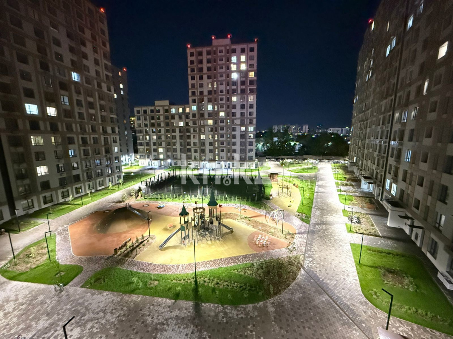 Аренда 1-комнатной квартиры, 43 м² в Алматы - фото 8