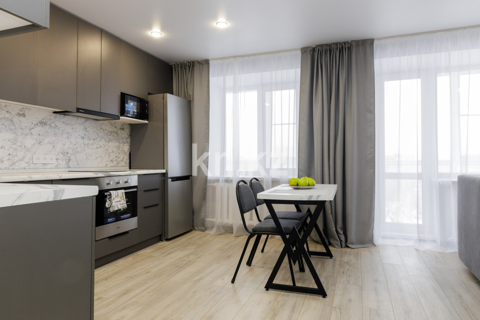 Аренда 1-комнатной квартиры посуточно, 35 м², ул. Казахстан, дом  72 в Усть-Каменогорске - фото 8