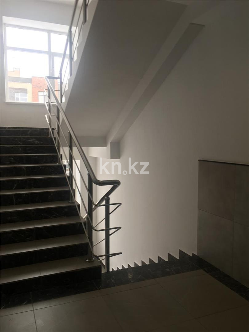 Продажа 1-комнатной квартиры, 44 м², 067 учетный квартал в Караганде - фото 15