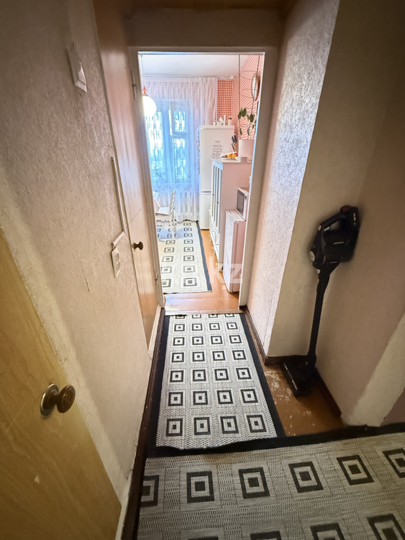 Продажа 2-комнатной квартиры, 54 м², мкр-н Степной-2, дом  4/1 в Караганде - фото 12