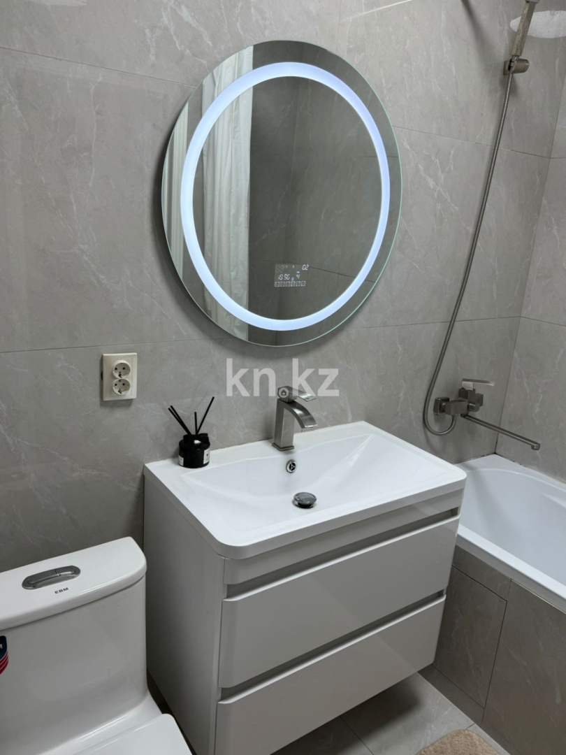 Продажа 2-комнатной квартиры, 55 м² в Алматы - фото 21