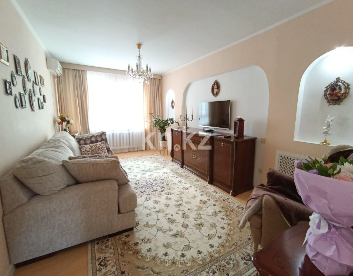 Продажа 3-комнатной квартиры, 65 м², ул. Айманова в Алматы - фото 2