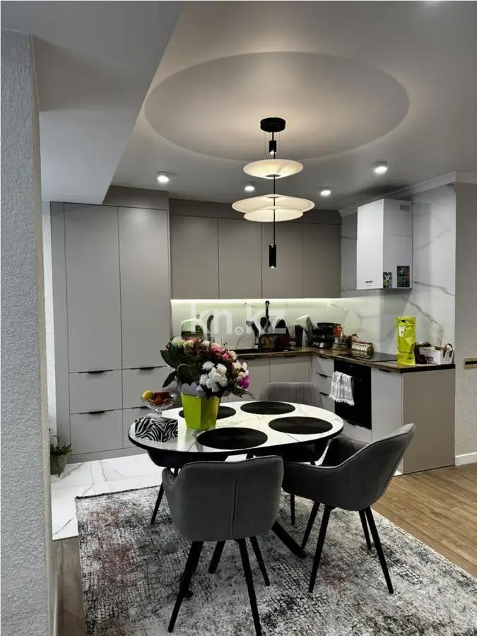 Продажа 3-комнатной квартиры, 77.9 м² в Алматы - фото 3