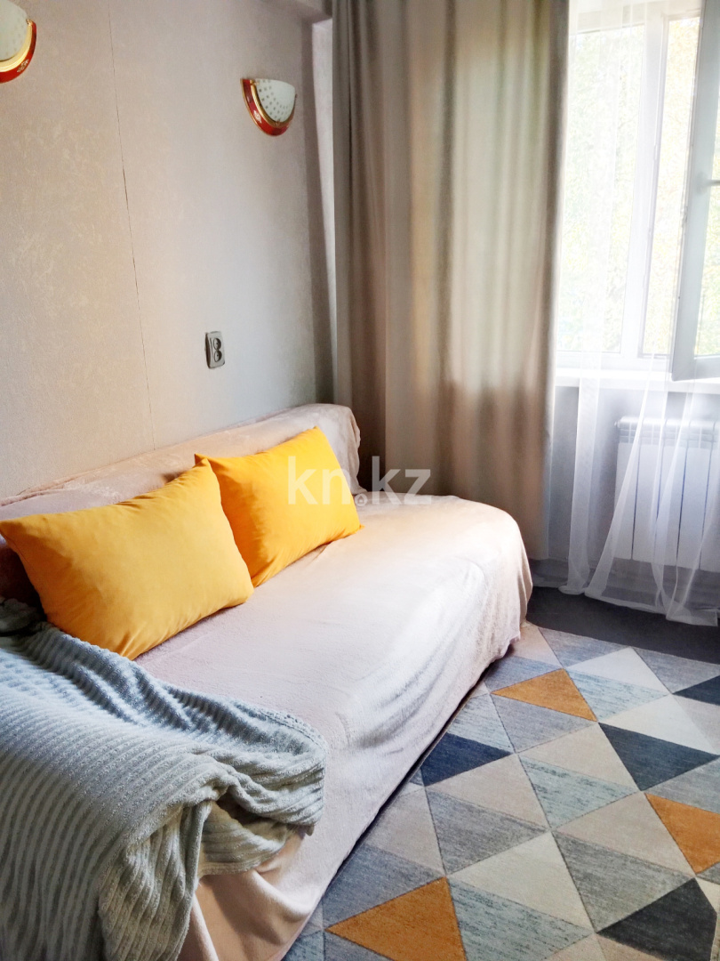 Аренда 2-комнатной квартиры посуточно, 44 м², ул. Казахстан, дом  104 в Усть-Каменогорске - фото 2