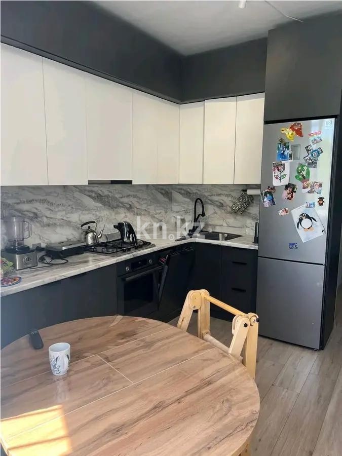 Продажа 3-комнатной квартиры, 65 м², ул. Есенберлина, дом  155 в Алматы - фото 4