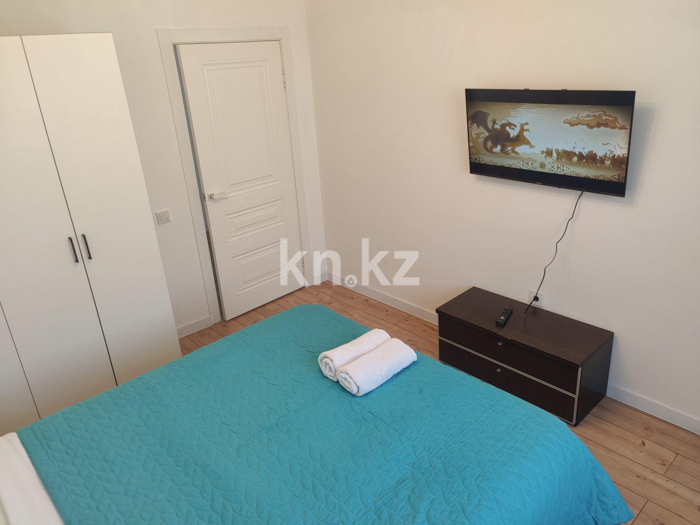 Аренда 1-комнатной квартиры посуточно, 40 м², ул. Сатпаева, дом  90/62 - ул. Туркебаева в Алматы - фото 2