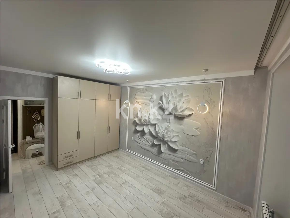 Продажа 3-комнатной квартиры, 85 м², ул. Анжерская, дом  37/2 в Караганде - фото 2