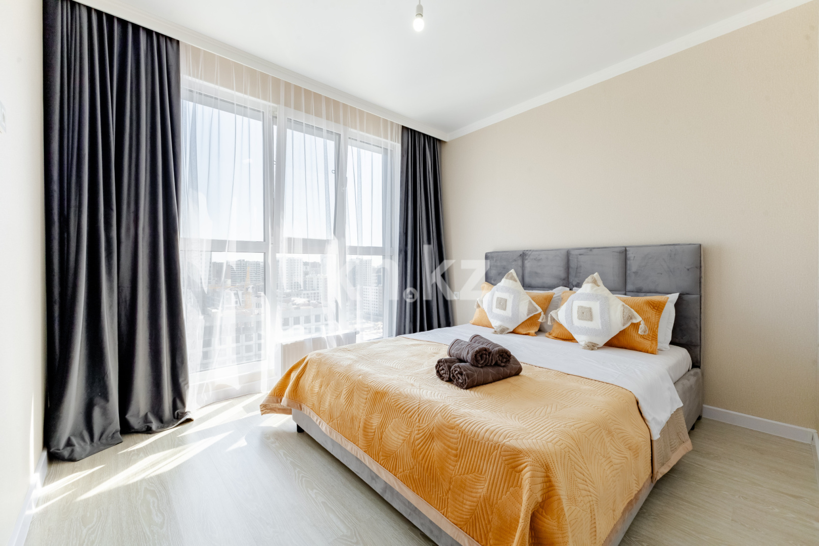 Аренда 2-комнатной квартиры посуточно, 50 м², ул. Толе би, дом  24 - пр. Туран в Астане