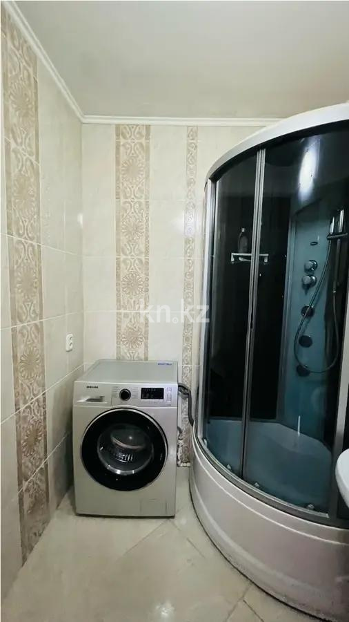 Продажа 3-комнатной квартиры, 63 м², мкр-н Голубые Пруды, дом  15 в Караганде - фото 5