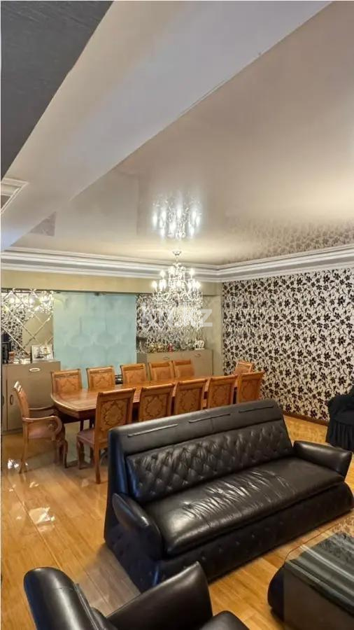 Продажа 3-комнатной квартиры, 162 м², ул. Ходжанова, дом  81 в Алматы