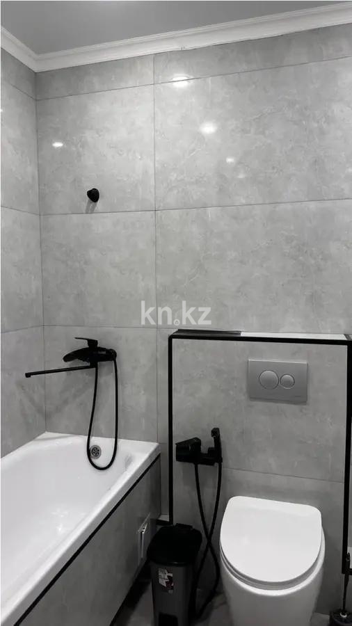 Продажа 4-комнатной квартиры, 94.78 м² в Алматы - фото 4