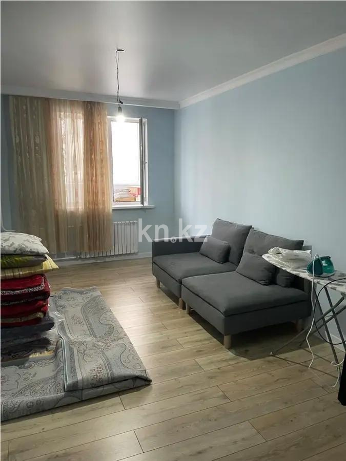 Продажа 3-комнатной квартиры, 105 м², ул. Омарова, дом  5/1 в Астане - фото 2