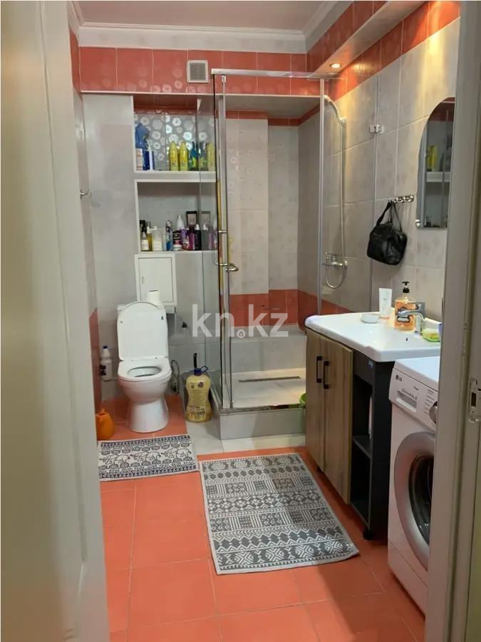 Продажа 2-комнатной квартиры, 71 м², пр. Кошкарбаева, дом  40/1 в Астане - фото 3