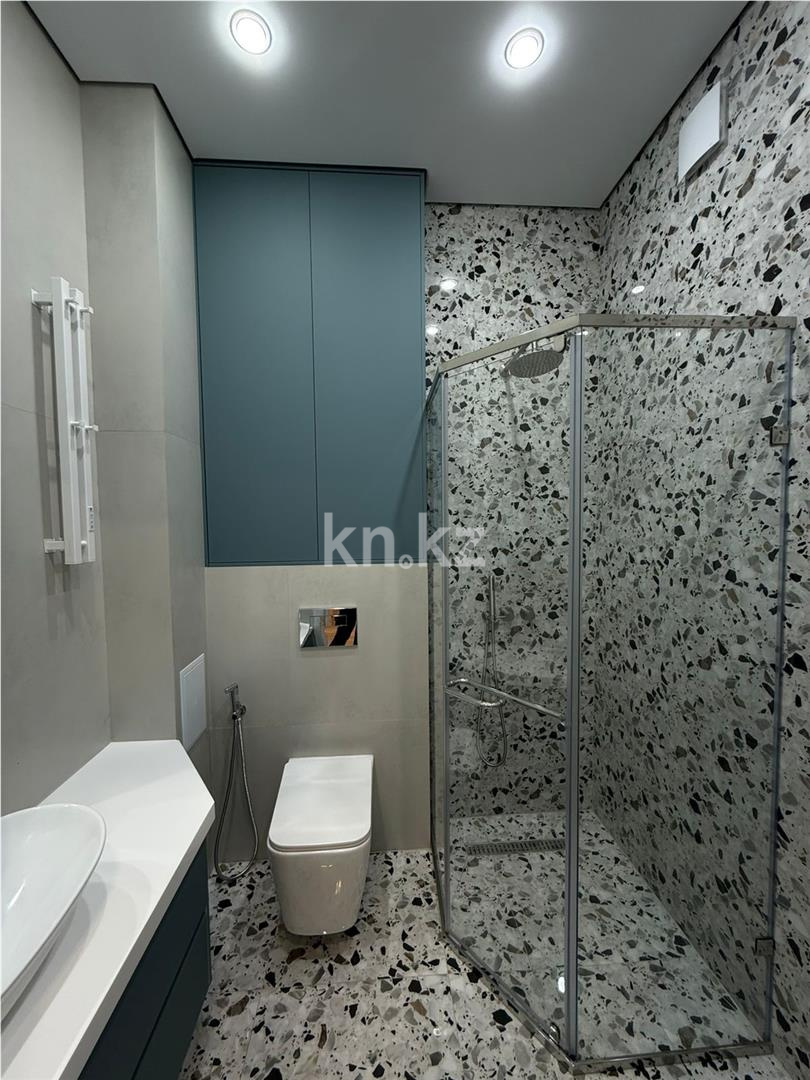 Продажа 2-комнатной квартиры, 63 м², ул. Казыбек би в Астане - фото 7