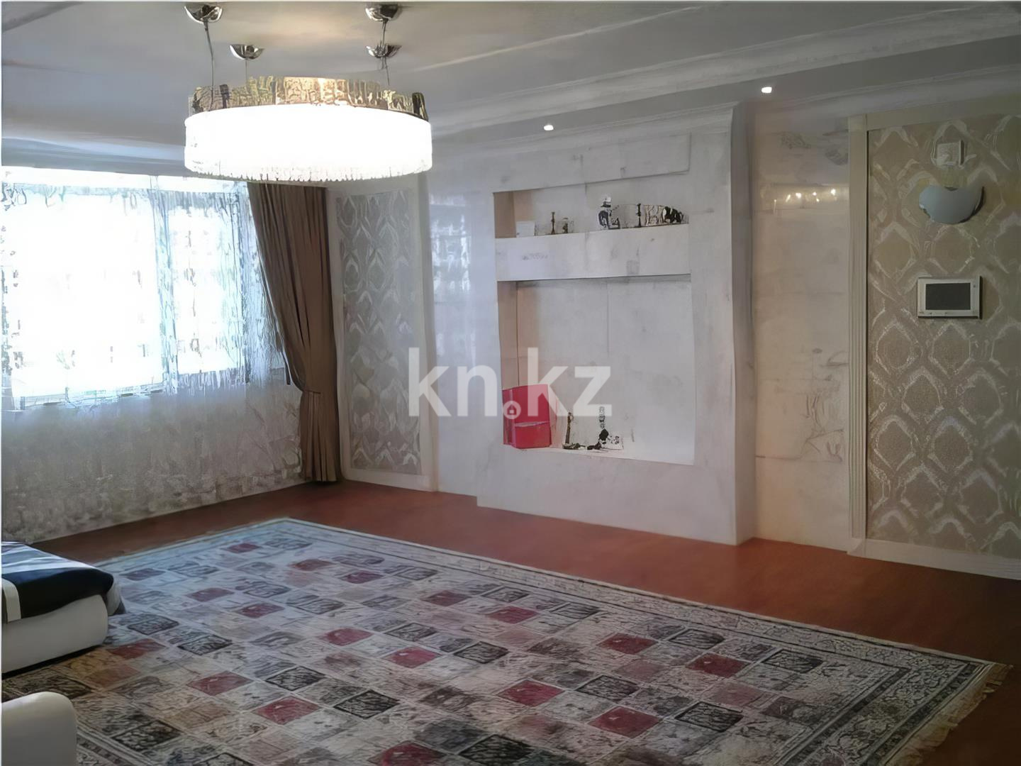Продажа 4-комнатной квартиры, 177 м² в Астане