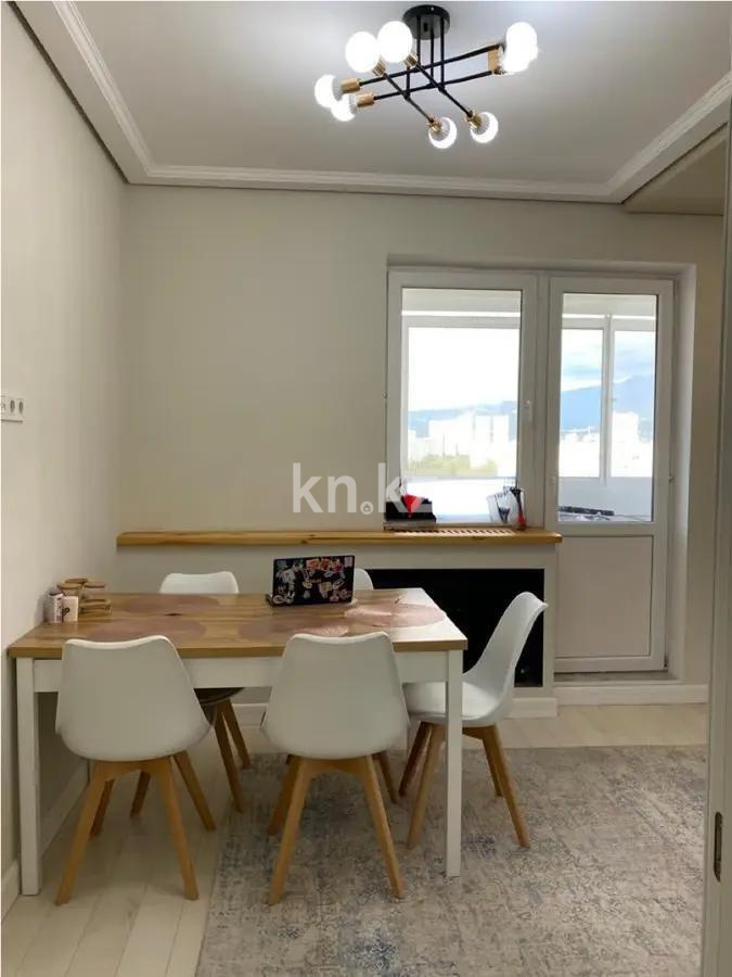 Продажа 2-комнатной квартиры, 80.5 м² в Алматы - фото 3