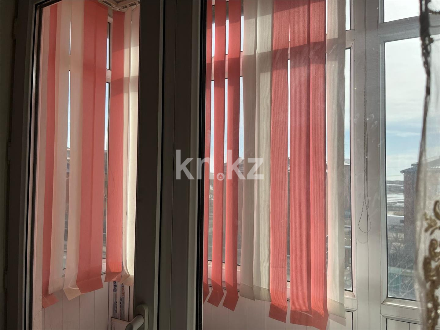 Продажа 4-комнатной квартиры, 84 м², ул. Университетская в Караганде - фото 14