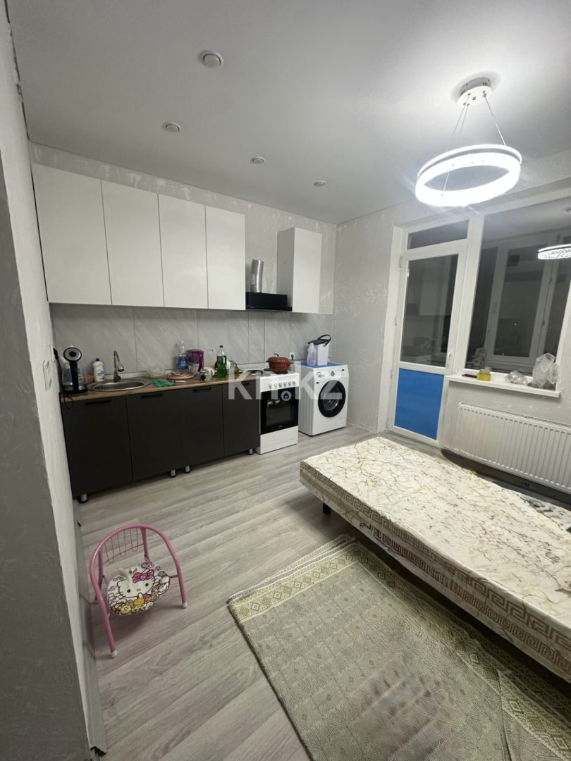 Аренда 2-комнатной квартиры, 71 м², ул. Мухамедханова, дом  45/1 в Астане