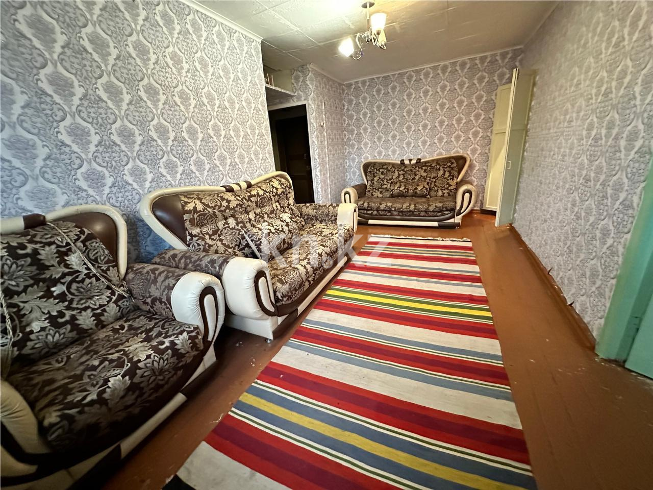 Продажа 3-комнатной квартиры, 42 м², мкр-н 12 в Караганде - фото 2