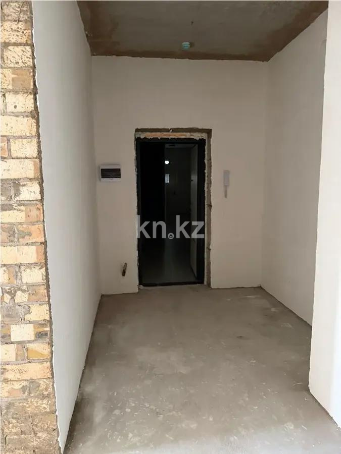 Продажа 3-комнатной квартиры, 93.87 м², ул. Серкебаева, дом  49 в Астане - фото 2