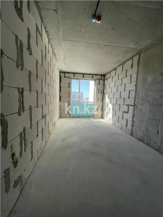 Продажа 4-комнатной квартиры, 110 м² в Астане