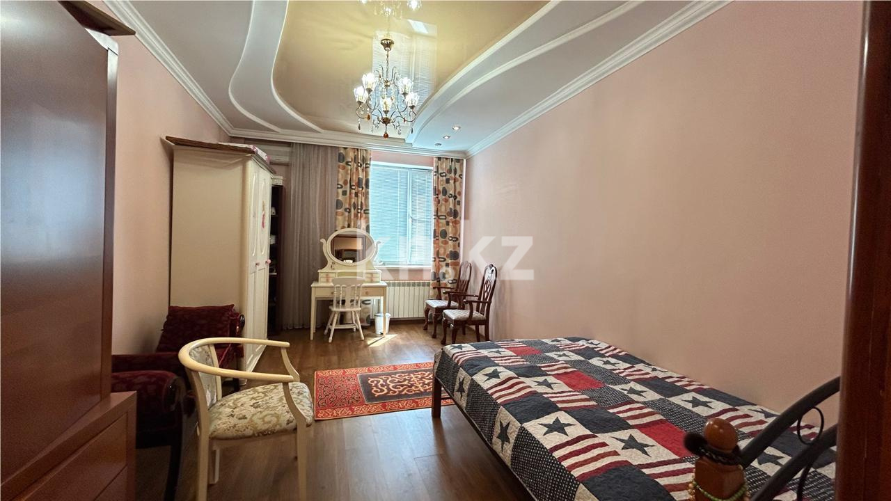 Продажа 4-комнатной квартиры, 181.8 м², ул. Кенесары в Астане - фото 4