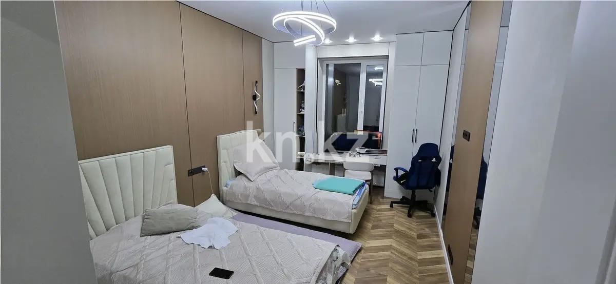 Продажа 3-комнатной квартиры, 95 м², ул. Нажимеденова, дом  28 в Астане - фото 4