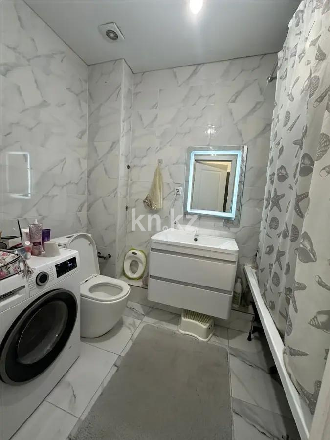 Продажа 2-комнатной квартиры, 49 м², мкр-н Аккент, дом  96 в Алматы - фото 3