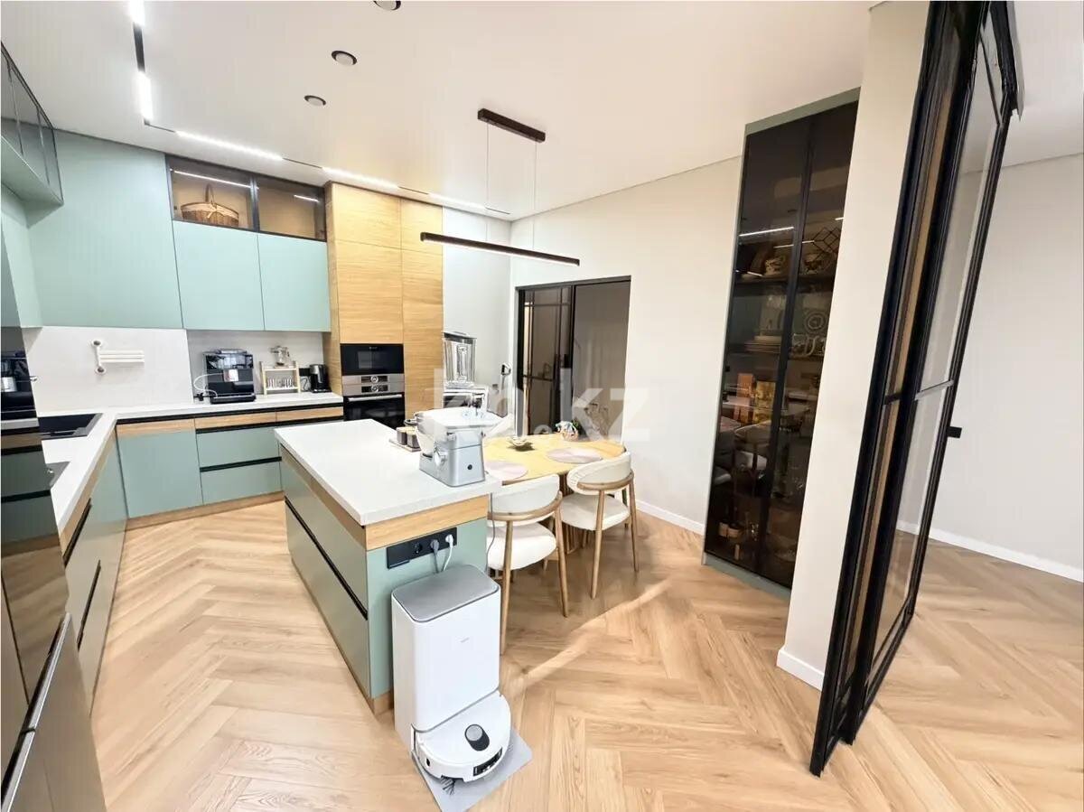 Продажа 4-комнатной квартиры, 136 м² в Алматы - фото 6