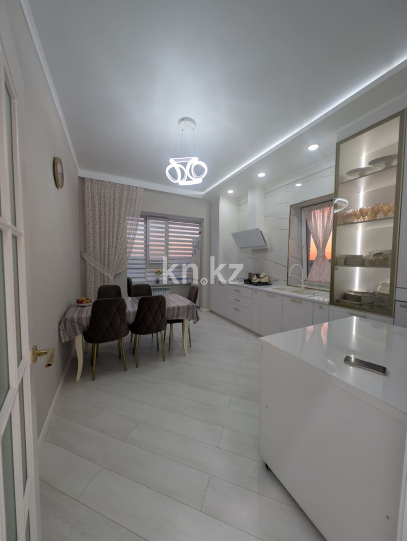 Продажа 4-комнатной квартиры, 115 м² в Уральске - фото 12