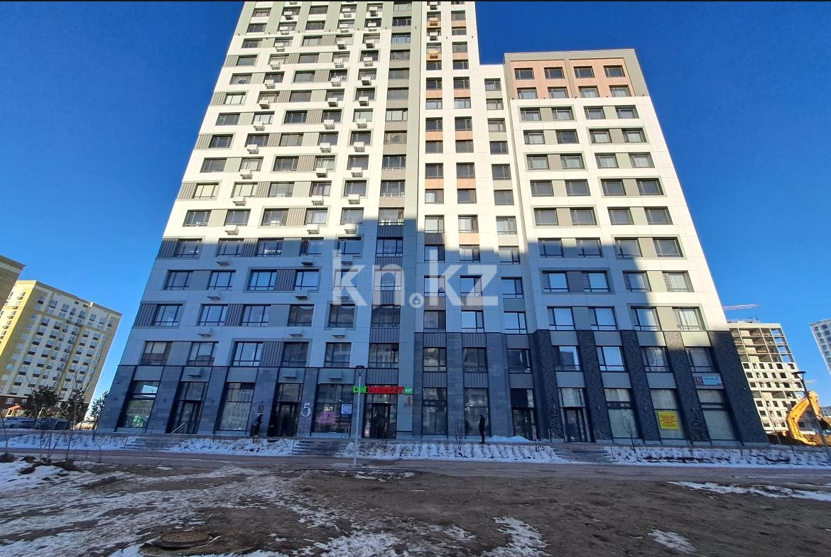 Продажа 3-комнатной квартиры, 66 м², ул. Толе би, дом  27 - пр. Улы Дала в Астане - фото 24