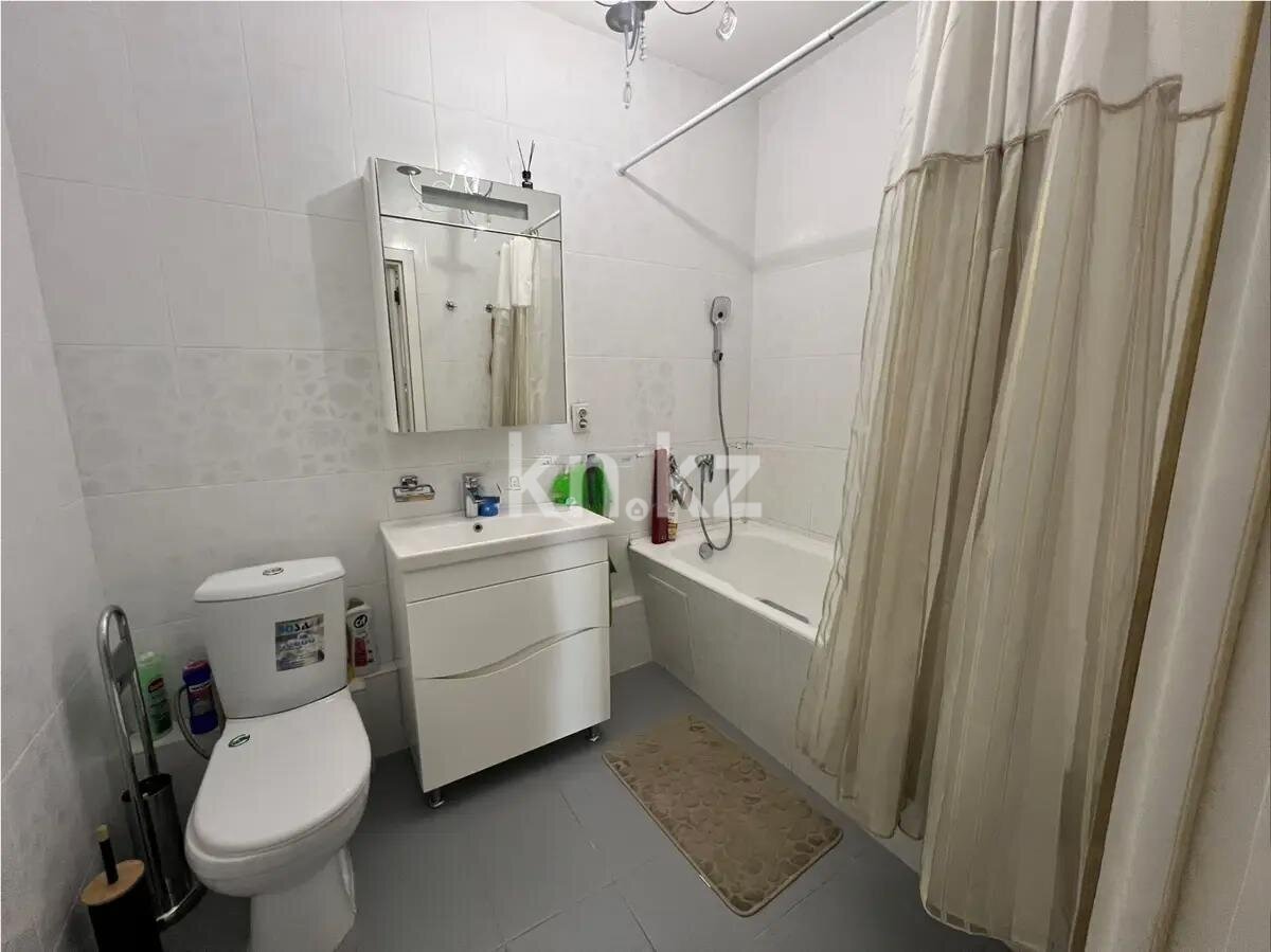 Продажа 2-комнатной квартиры, 91 м² в Алматы - фото 4