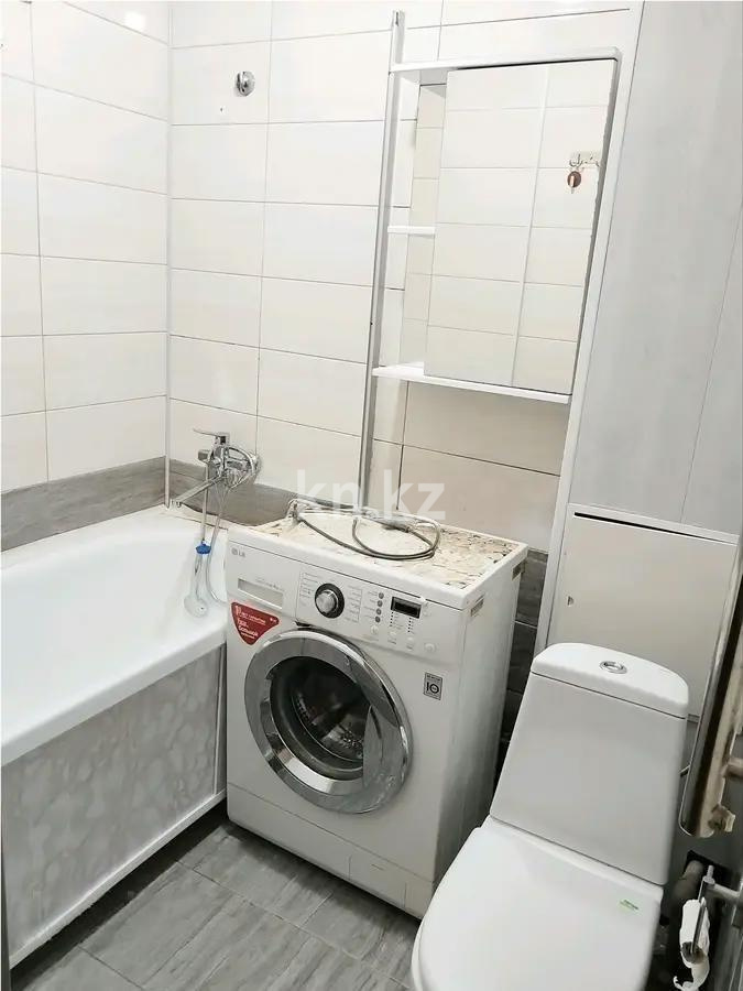 Продажа 2-комнатной квартиры, 45 м², мкр-н 7, дом  9 в Алматы - фото 6