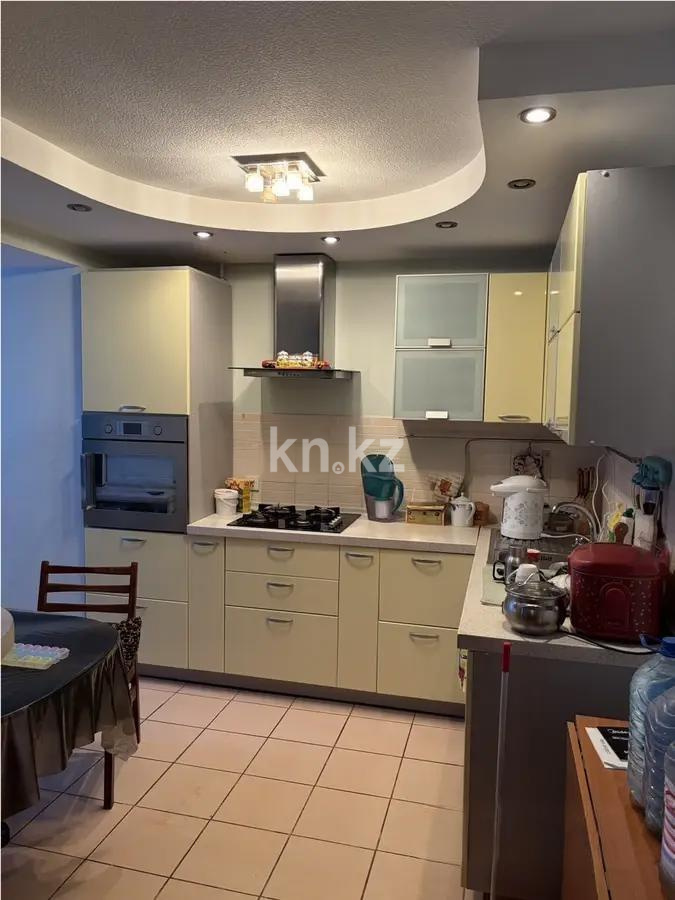 Продажа 3-комнатной квартиры, 82 м² в Караганде - фото 3
