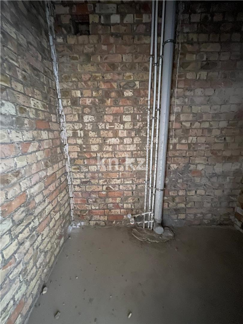 Продажа 4-комнатной квартиры, 128 м² в Караганде - фото 16