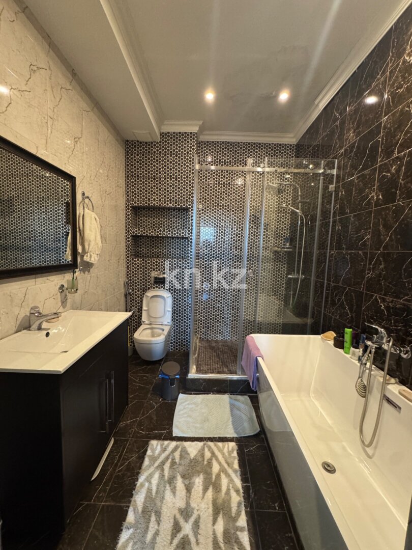 Продажа 4-комнатной квартиры, 171.7 м² в Астане - фото 13