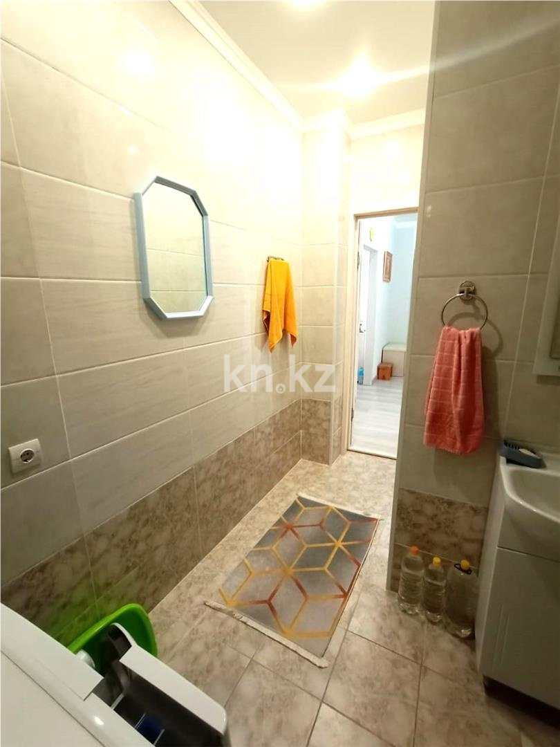 Продажа 2-комнатной квартиры, 70 м², ул. Сыганак, дом  18 в Астане - фото 14