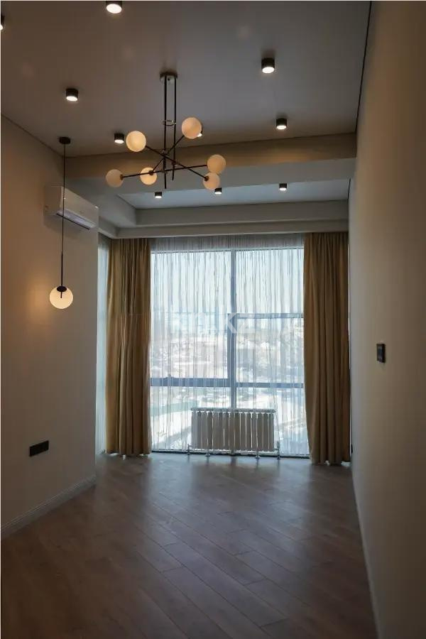 Продажа 3-комнатной квартиры, 118.6 м², ул. Жамакаева, дом  254/2д в Алматы