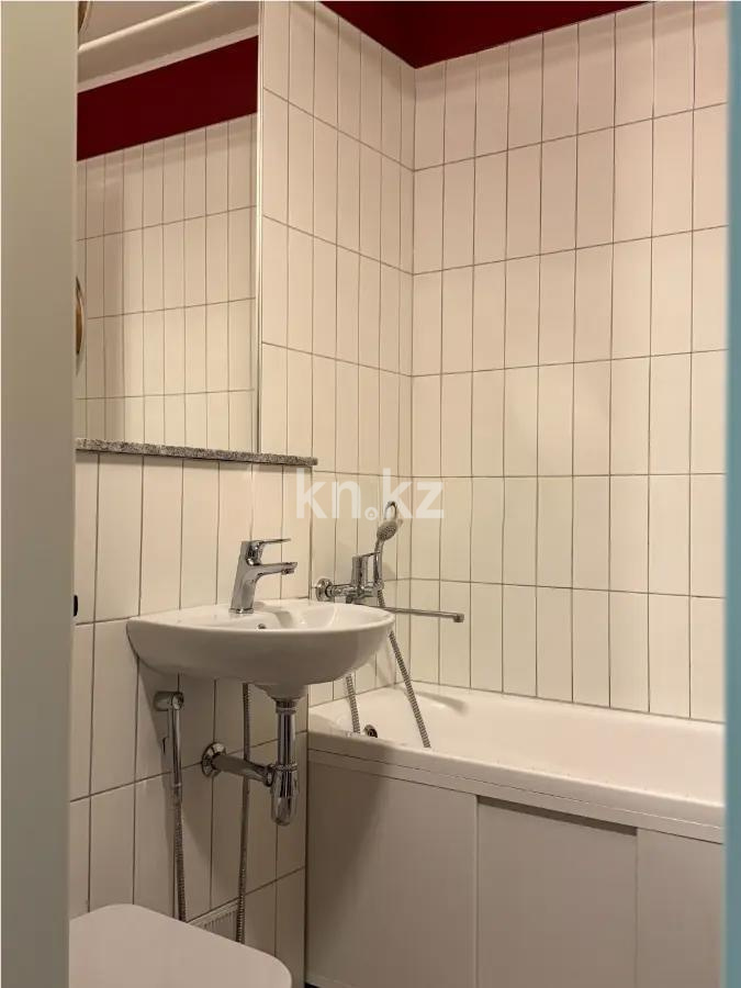 Продажа 2-комнатной квартиры, 42 м² в Алматы - фото 3