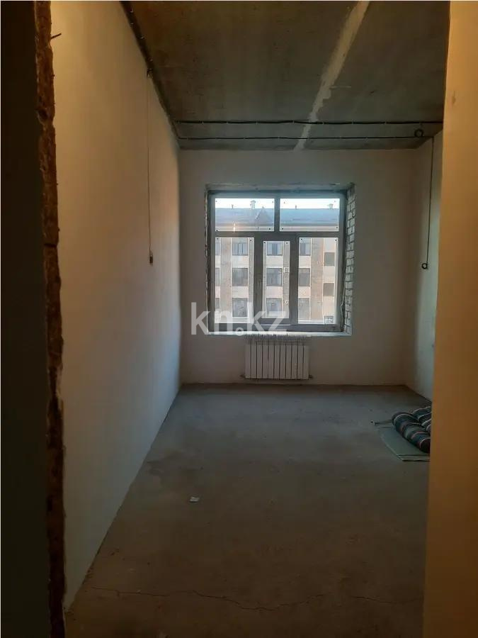 Продажа 3-комнатной квартиры, 87 м², 218 учетный квартал, дом  155 в Караганде - фото 2