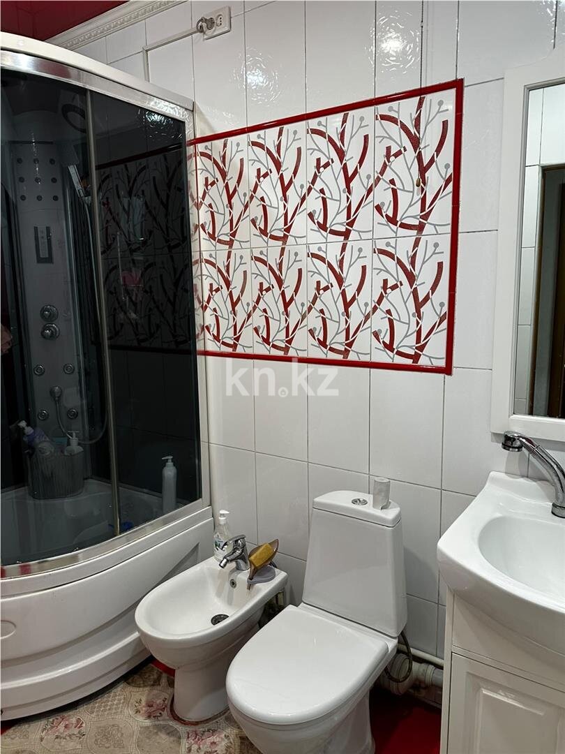 Продажа 4-комнатной квартиры, 84 м² в Караганде - фото 19