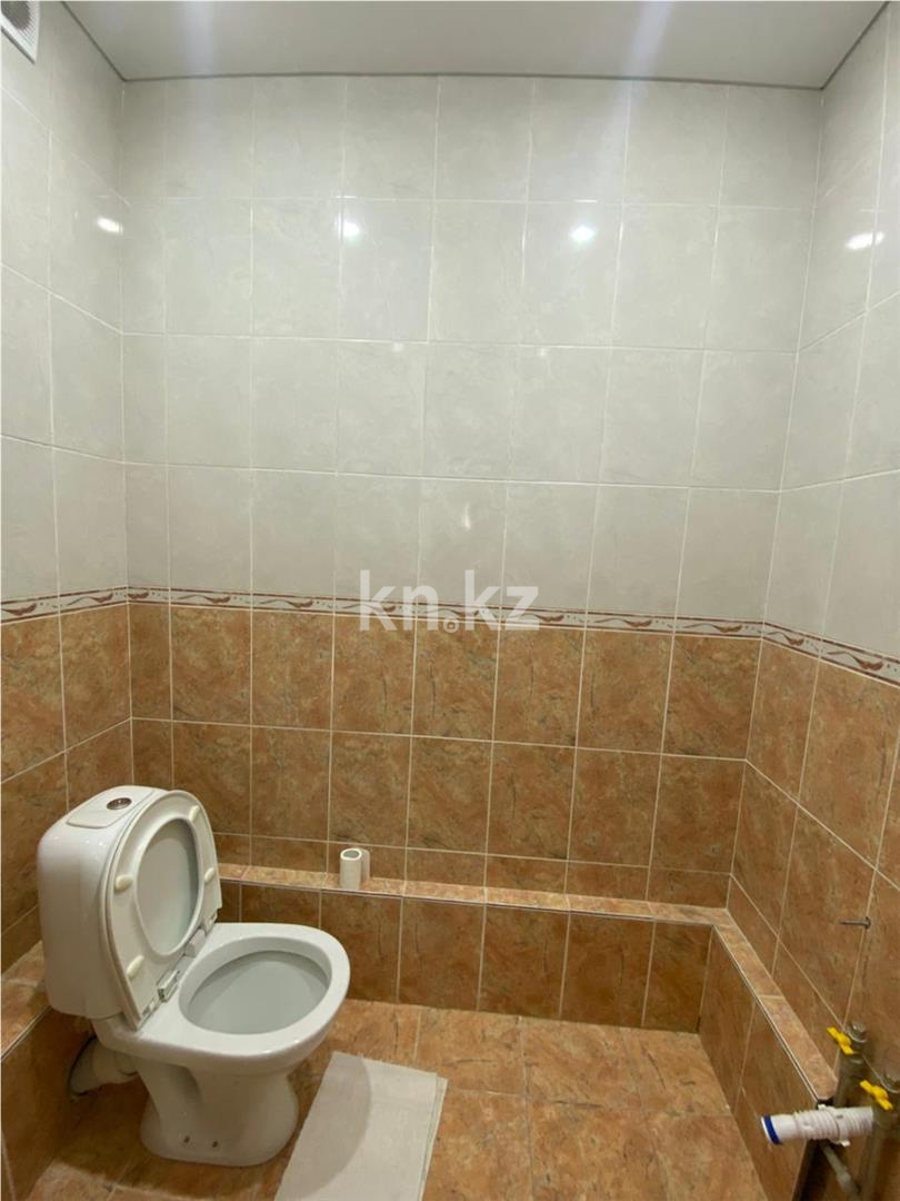 Продажа 3-комнатной квартиры, 150 м², ул. Куйши Дина в Астане - фото 11