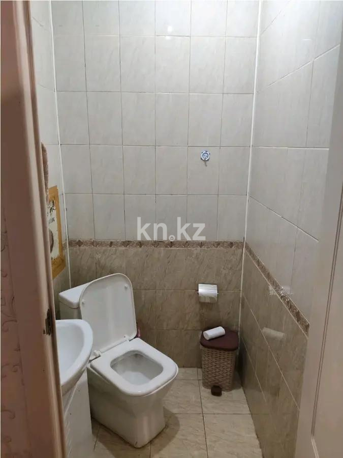 Продажа 2-комнатной квартиры, 65 м² в Алматы - фото 4