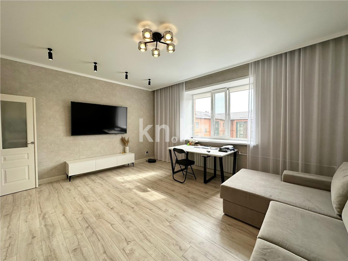 Продажа 3-комнатной квартиры, 88 м², мкр. Степной-2, дом  14/1 в Караганде - фото 4